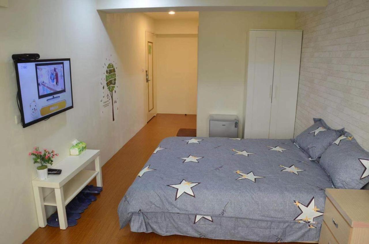 星霖之家 Apartment Taichung Exterior foto